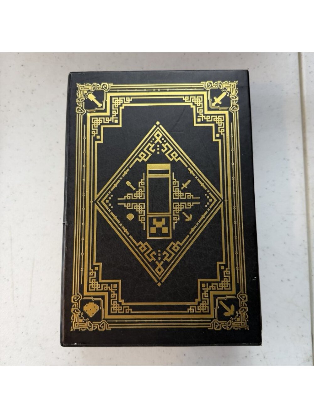 Minecraft 2014 The Complete Handbook Collection 4 Book Set Edgmont Mojang VGC
